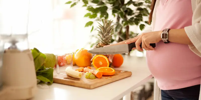 راهکارهای تغذیه‌ای برای مشکلات شایع بارداری