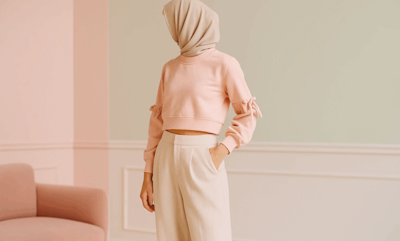 استایل بلاگرهای اینستاگرامی ایرانی با کراپ دخترانه | بهترین مدلها و نکات خرید از فروشگاه کلن استایل 2025